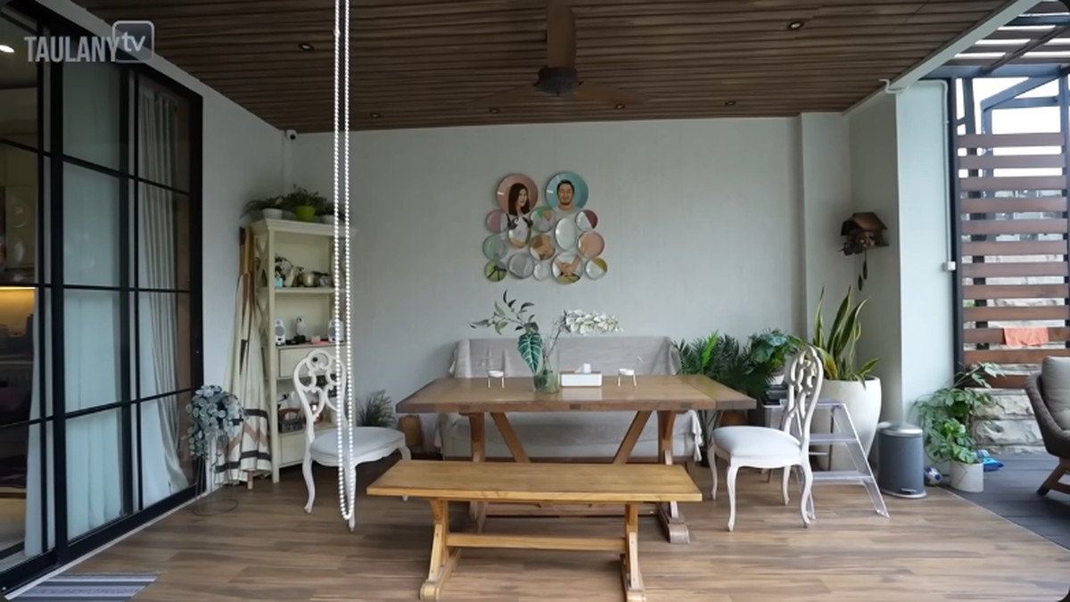 Dapur rumah Syahnaz dan Jeje
