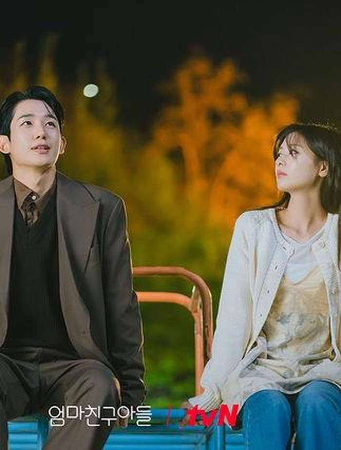 Masih berstatus on-going, kamu bisa menonton drama Korea 'Love Next Door' di Netflix ya, Beauties!/ Foto: tvN