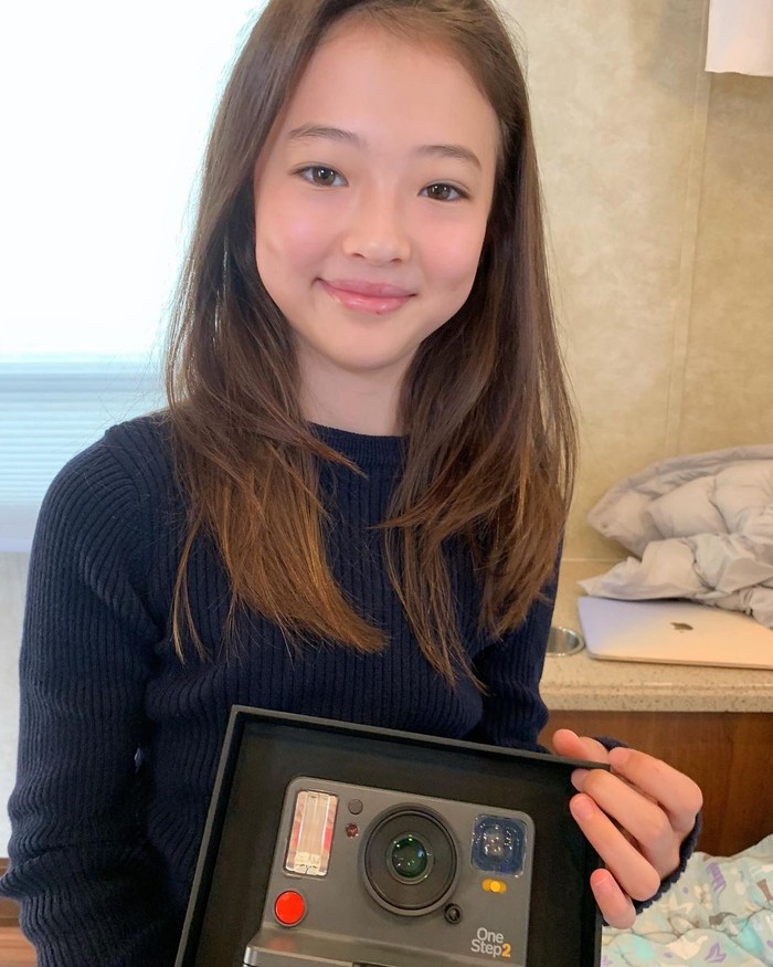 Ella juga telah melakukan debut aktingnya lebih awal dengan membintangi serial Netflix 'Malibu Rescue' pada tahun 2019 lalu sebagai Sasha Gossard yang perannya cukup mencuri perhatian./ Foto: instagram.com/ellagross