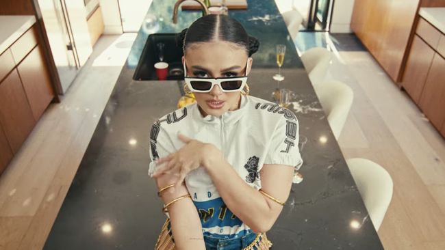 Terpopuler: Kekayaan Agnez Mo vs Alasan Hotman Paris Tolak Jadi Pengacara Nikita