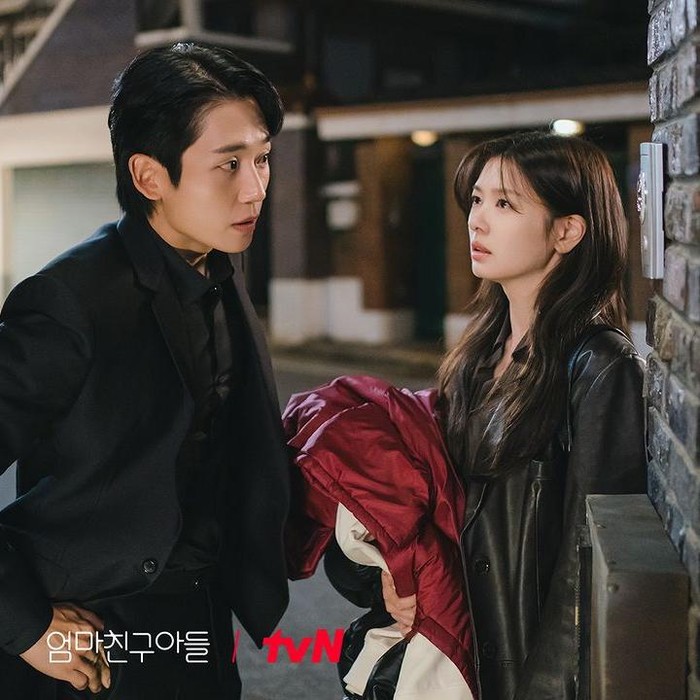 Jung Hae In dan Jung Soo Min di Love Next Door/ Foto: instagram.com/tvn_drama