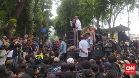 Massa Buruh & Rakyat Sumut Demo Tolak RUU Pilkada dan Politik Dinasti