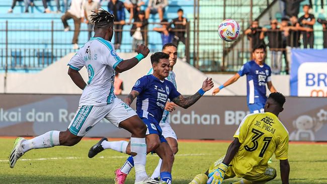 Hasil Liga 1: Bek Jadi Kiper, PSIS Menang Dramatis atas Persik