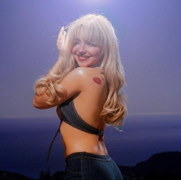 Sabrina Carpenter Putus dengan Barry Keoghan Usai Setahun Pacaran