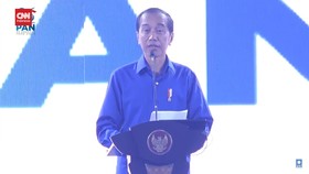 VIDEO: Alasan Jokowi Pakai Baju Biru di Kongres PAN