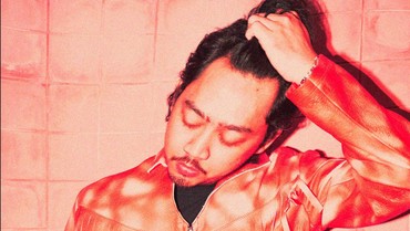 Lirik Lagu I Love About You - Pamungkas