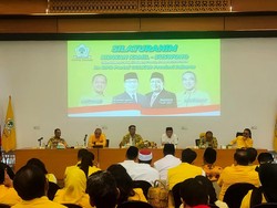 RK-Suswono Silaturahmi ke DPD Golkar Jakarta, Konsolidasi dengan Kader