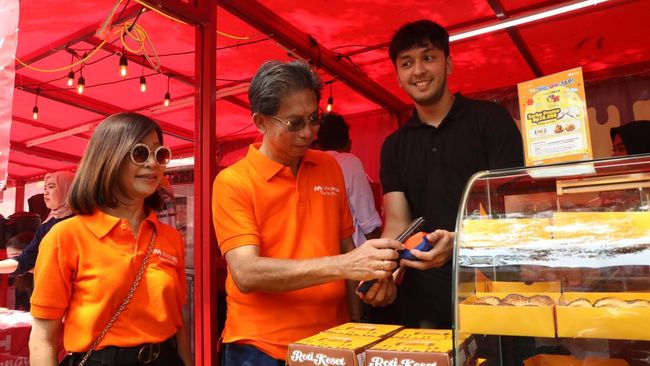 Influencer Puji Fitur Tap to Pay Bank Mega: Praktis, Cukup Bawa Ponsel