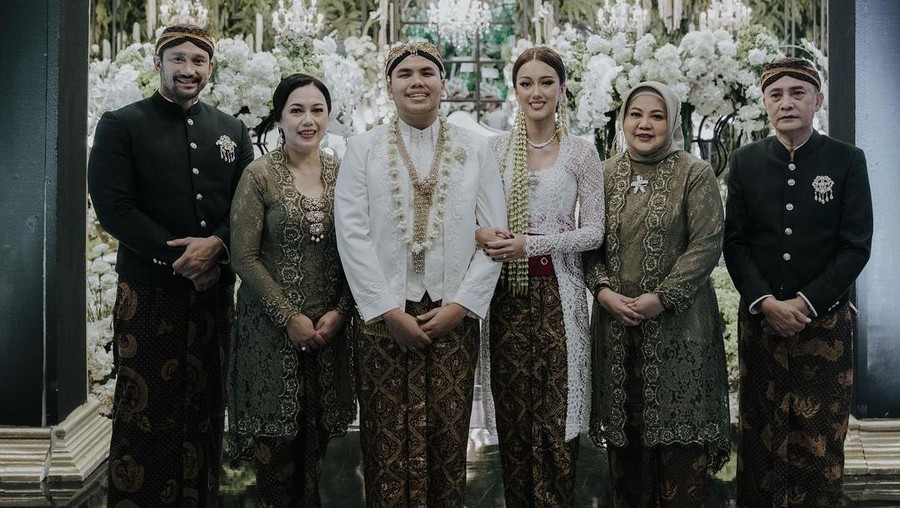 Pernikahan Nabila Sudiro