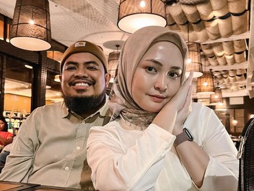Rigen Ketahuan Repost Davina Karamoy, Istri Langsung Interogasi: Tidur di Sofa Aja!