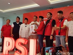 PSI Serahkan B1 KWK ke RK-Suswono Maju Pilgub Jakarta