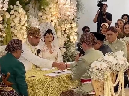7 Potret Pernikahan Nadine Kaiser Putri Susi Pudjiastuti, Ada Penerjemah Bahasa Prancis
