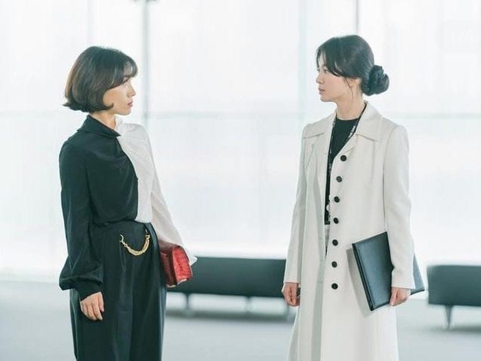 Choi Hee Seo dan Song Hye Kyo di Now, We Are Breaking Up