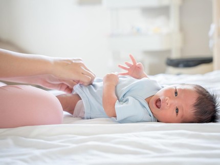 Ketahui Kebutuhan Baju Bayi Baru Lahir agar Tak Mubazir