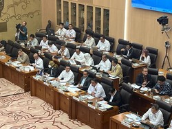 Laporan Keuangan ESDM Dapat Opini WDP, Bahlil Bilang Begini