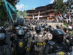 PKL Cemburu Rumah Makan Astro di Puncak Tak Digusur, Ini Kata Pemkab Bogor