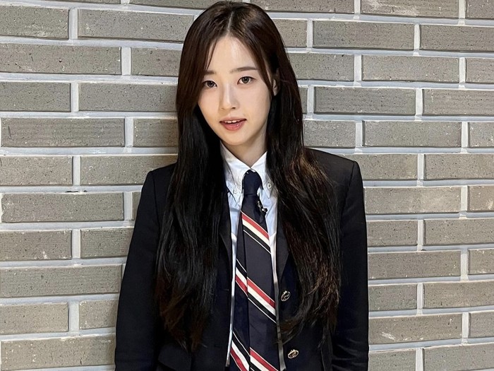 Tokoh Ha Eun Byeol sebagai siswi SMA antagonis berhasil diperankan Choi Ye Bin dengan baik hingga berhasil membuat penonton ikut tersulut emosi./ foto: instagram.com/yebin__