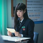 Sering Perankan Siswi Antagonis, Intip Potret Menawan Aktris Korea Choi Ye Bin yang Memesona
