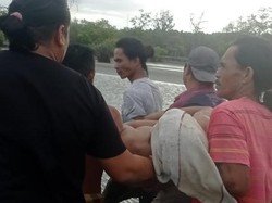 Remaja Tewas Terseret Ombak di Pantai Gonda Usai Main Layangan