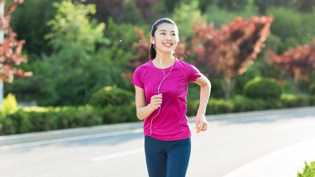 Begini Cara Jalan Kaki Terbaik Buat Turunkan Berat Badan dan Hempas Perut Buncit