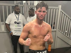 Kisah Jake Henty Petinju Muda yang Kehilangan Sponsor Usai Mualaf