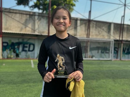 Jadi Best Player, Zaskia Mecca Cerita Putrinya Hobi Main Bola Meski Perempuan Sendiri
