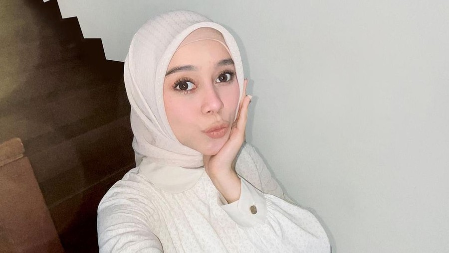 Lesti Kejora dan Rizky Billar Lesti Kejora dan Rizky Billar