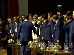 Momen Sutiyoso Beri Hormat ke Prabowo di Kongres NasDem