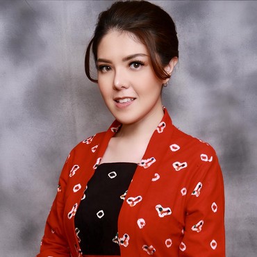 Terpopuler: Tina Toon Diteror Debt Collector vs Kisah Komedian Amerika Mualaf