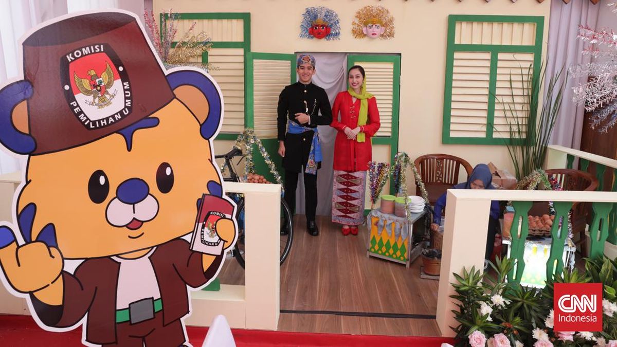 FOTO: KPU DKI Dihiasi Ornamen Betawi saat Hari Pendaftaran Pikada