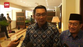 VIDEO: RK-Suswono Daftar ke KPU DKI Jakarta Rabu Siang