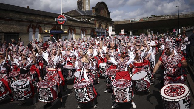FOTO: Merayakan Keberagaman Budaya di Notting Hill Carnival