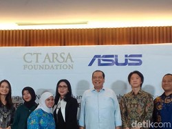 ASUS-CT ARSA Kirim 156 Laptop demi Perbaikan Kualitas Pendidikan RI