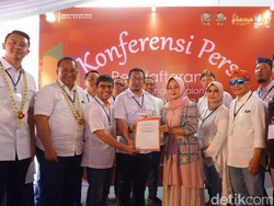 Haru-Dhani Resmi Daftar Maju Pilwalkot Bandung 2024