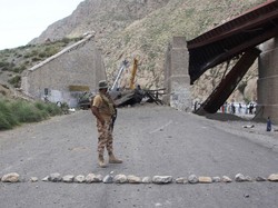 Kelompok Sparatis di Pakistan Bajak Kereta, 16 Orang Tewas