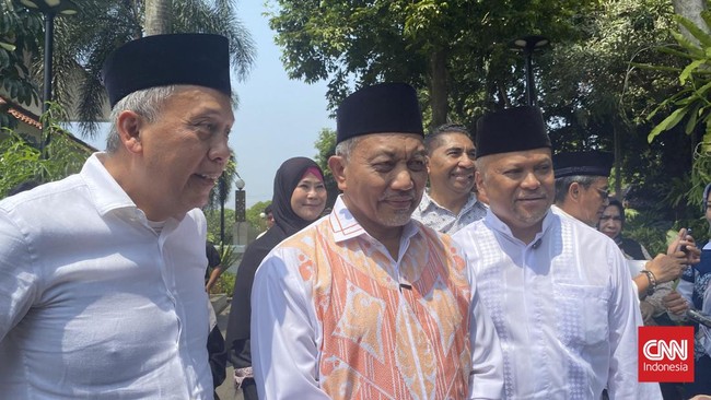 NasDem dan PKS bakal mendaftarkan Ahmad Syaikhu dan Ilham Habibie sebagai bakal calon gubernur dan wakil gubernur Jawa Barat ke KPUD Jabar, besok.