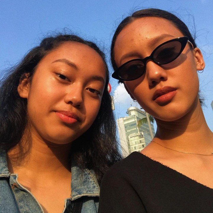 <p>Nayyara dan Nabila sendiri dikenal sangat dekat, Bunda. Keduanya kerap mengunggah momen bersama pada laman Instagram-nya. (Foto: Instagram: @nayyarasudiro)</p>