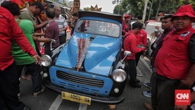 Opelet Si Doel Antar Rano Karno-Pramono Anung Daftar Pilgub Jakarta