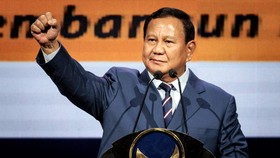 Prabowo Pakai Dasi Hijau di Acara PKB: Kalau Diundang PDIP Ganti Merah