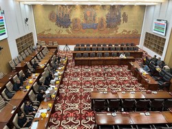Nasib Ngenes Karyawan Indofarma
