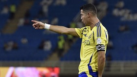 Ronaldo Cetak Gol Tendangan Bebas, Al Nassr Gilas Al Fayha 4-1