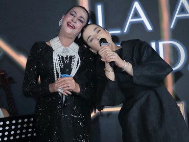img-title Begini Cara Ibunda Beri Tasya Farasya Kekuatan untuk Hadapi Perceraian