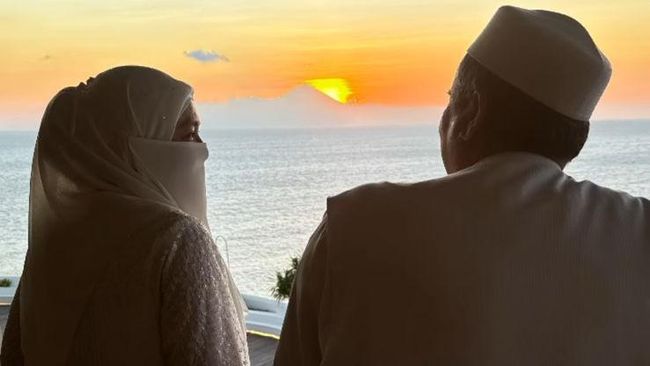 Tanya-tanya soal Senam Bumil, Istri Muda Habib Rizieq Hamil Anak Pertama?