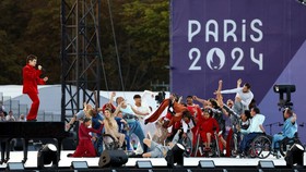 Berlangsung Meriah, Paralimpiade Paris 2024 Resmi Dibuka