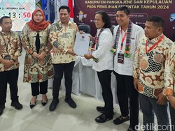 Diusung 5 Parpol, AMKA-Amir Resmi Daftar Pilkada Pangkep