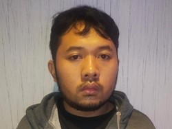 Tampang Hacker Asal Bekasi yang Bobol Top Up Pulsa Rp 350 Juta
