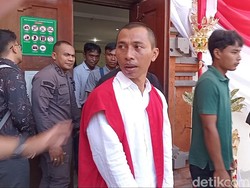 Tuntutan Bebas Sukena di Kasus Landak Jawa-2 WNA Diduga Terlibat Prostitusi