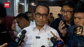 VIDEO: Driver Ojol Demo soal Tarif, Menhub: Tanya ke Kominfo