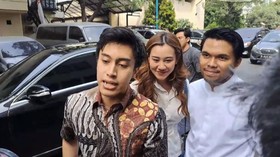 Aaliyah & Thariq Tiba di Polda Metro, Diperiksa soal Hoaks Hamil