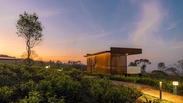 img-title Menikmati Staycation Bersama Hamparan Kebun Teh nan Asri di Bandung